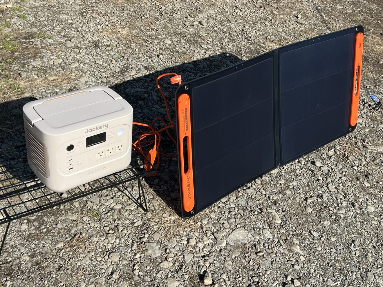 コスパ最強！？ワークマン『燃え広がりにくいアルミコット』レビュー